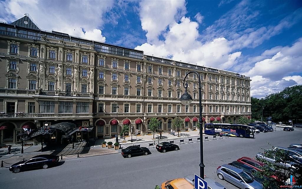 Отель "Гранд Отель Европа"